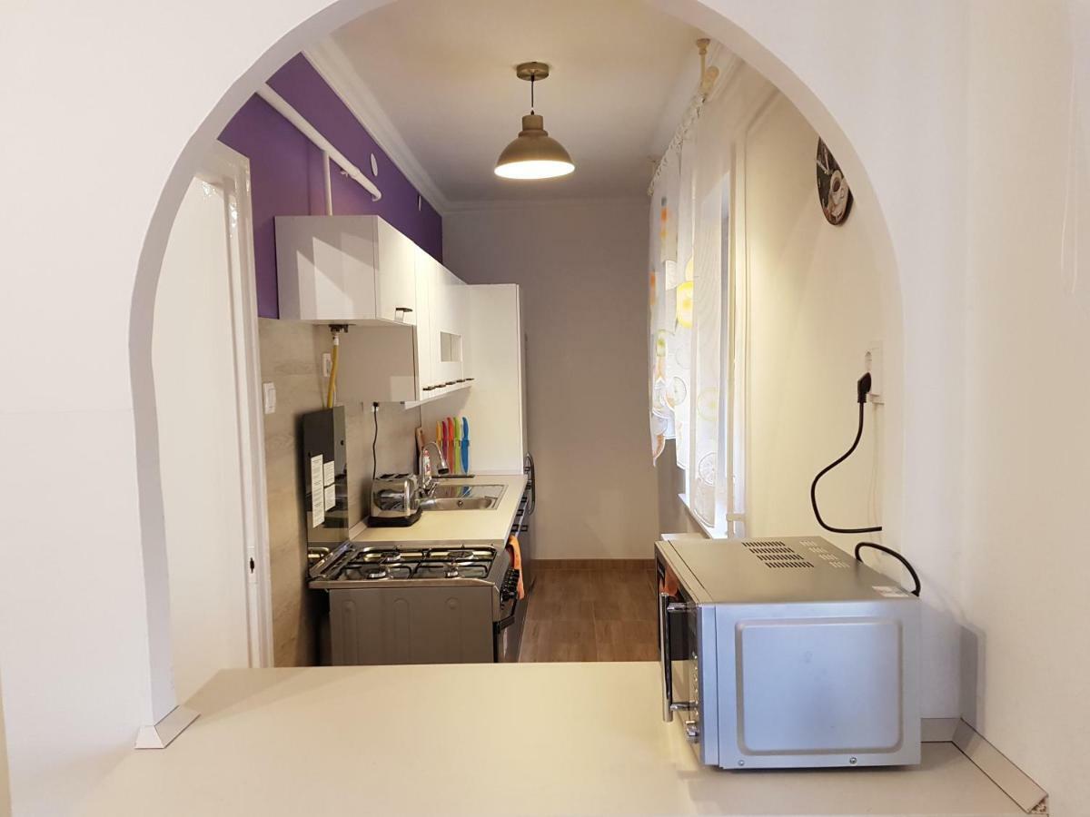 Lia Apartman Kiskunhalas Bagian luar foto